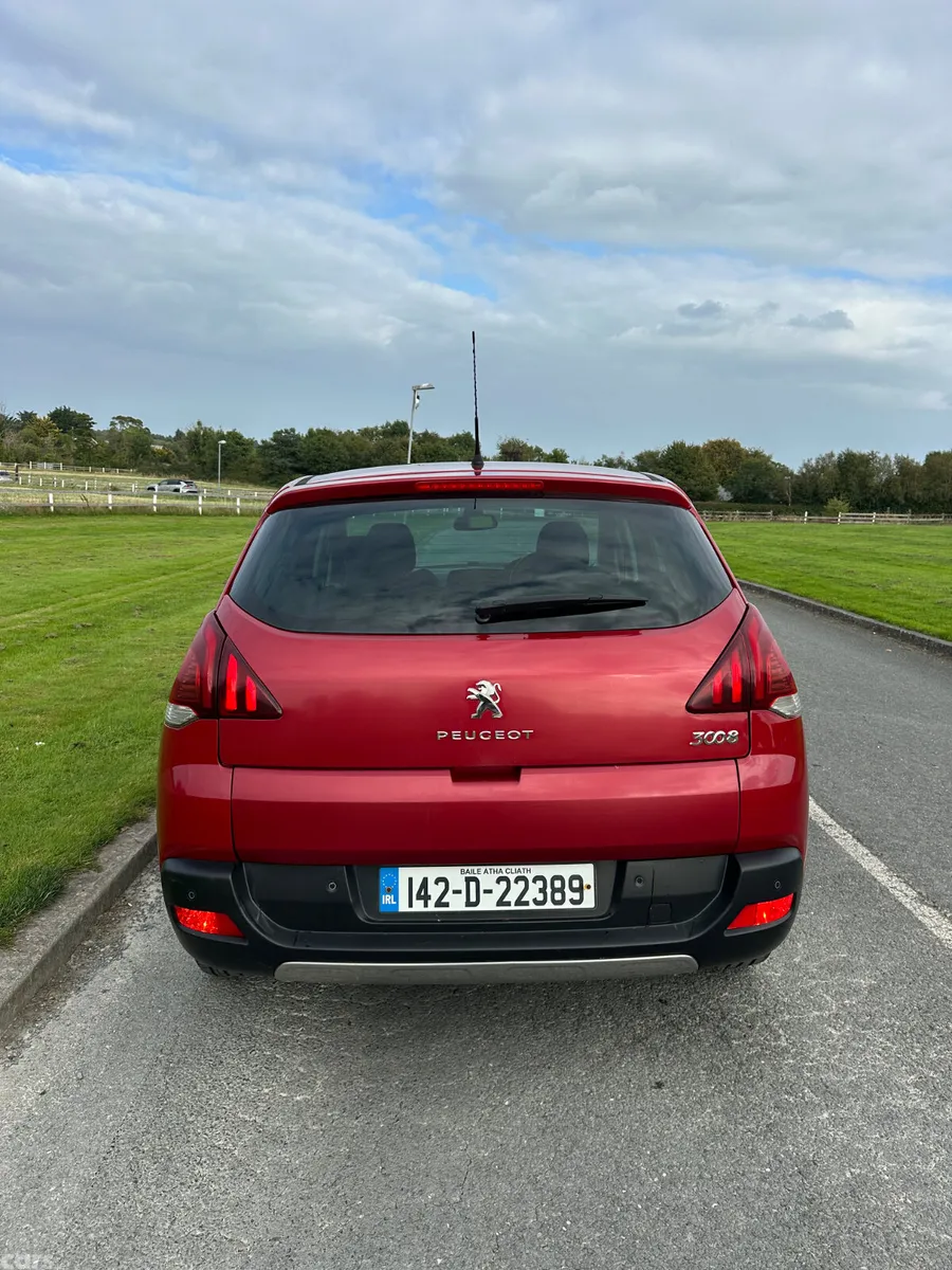 Peugeot 3008 SUV, Diesel, 2014, Red