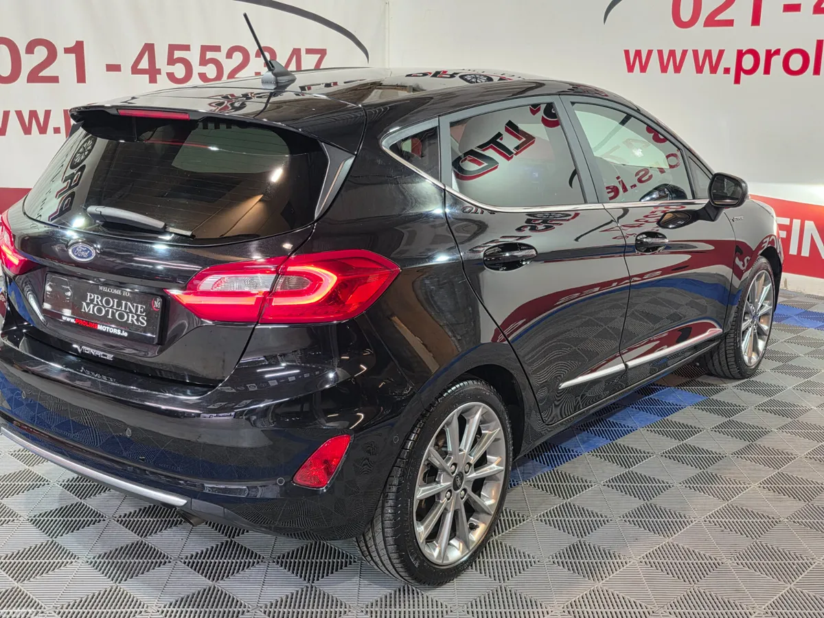 Ford Fiesta Hatchback, Petrol, 2020, Black