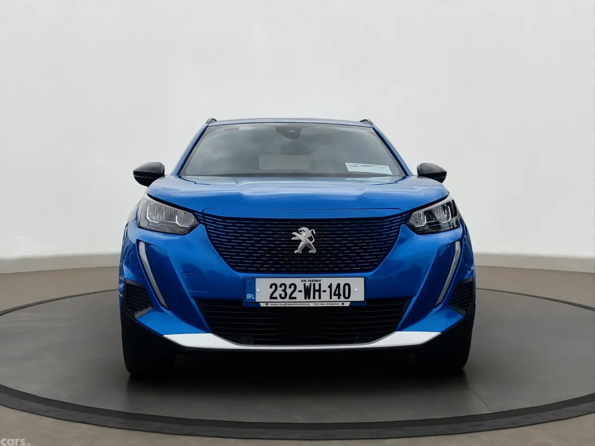 Peugeot 2008 MPV, Electric, 2023, Blue