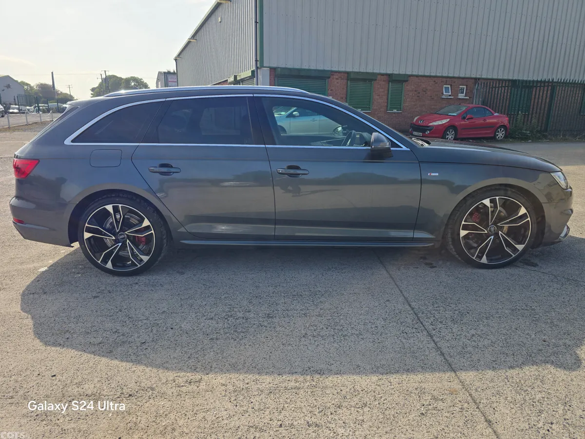 Audi A4 Estate, Diesel, 2017, Grey