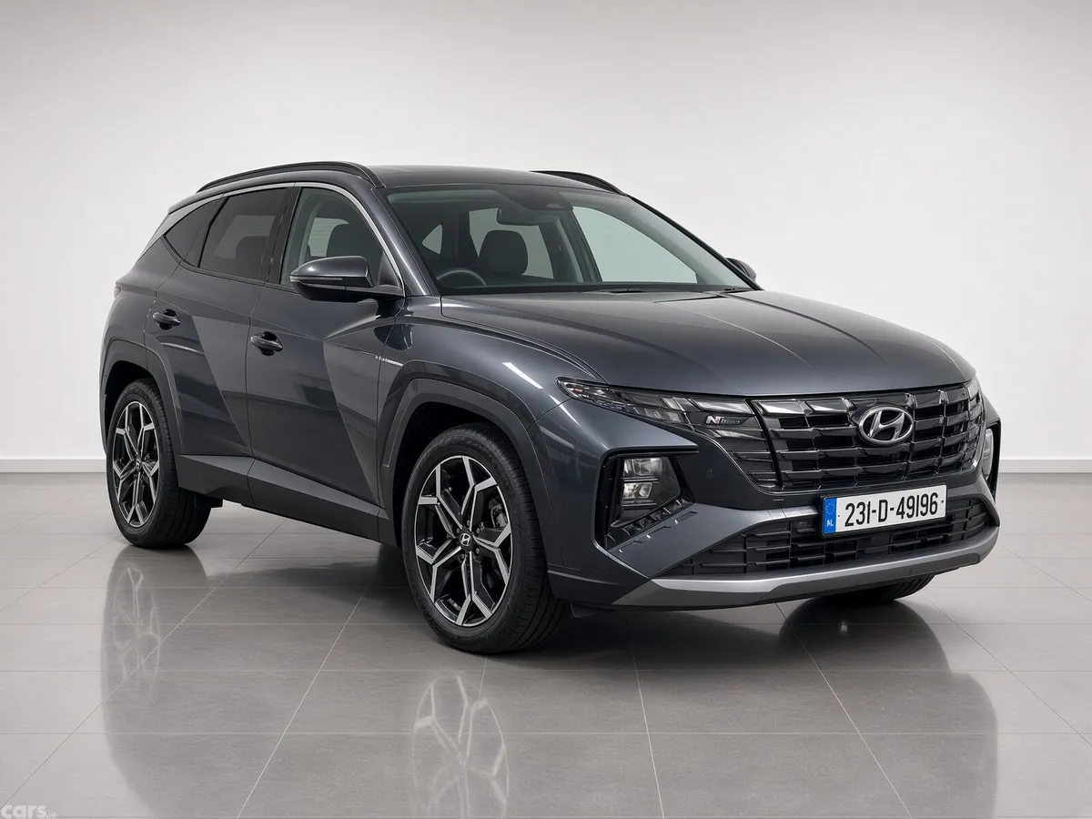 Hyundai Tucson SUV, Petrol Plug-in Hybrid, 2023, Grey