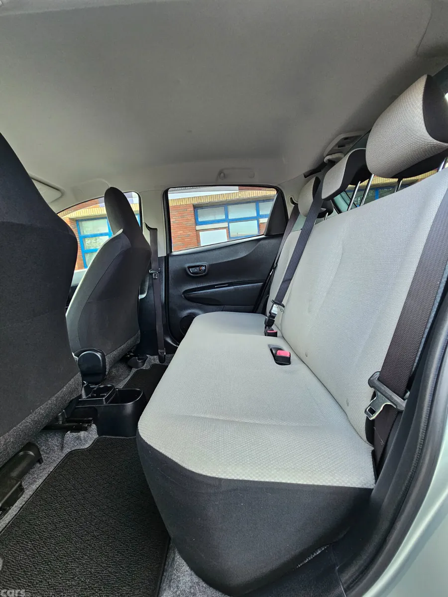 Toyota Vitz Hatchback, Petrol, 2013, Grey