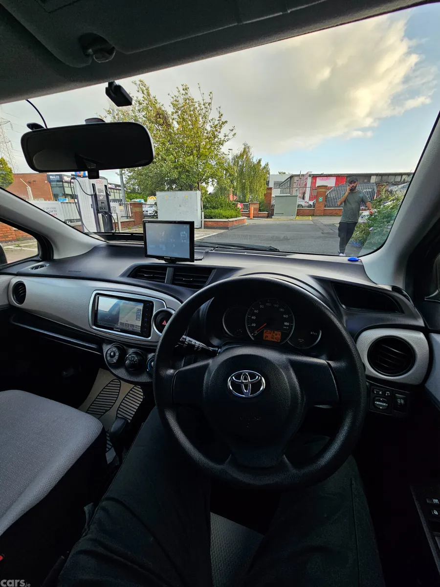 Toyota Vitz Hatchback, Petrol, 2013, Grey