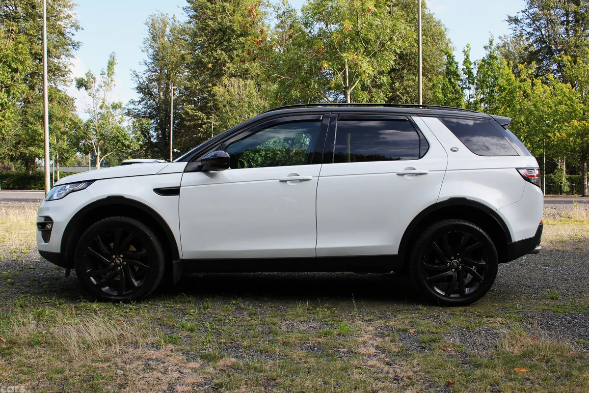 Land Rover Discovery Sport SUV, Diesel, 2017, White