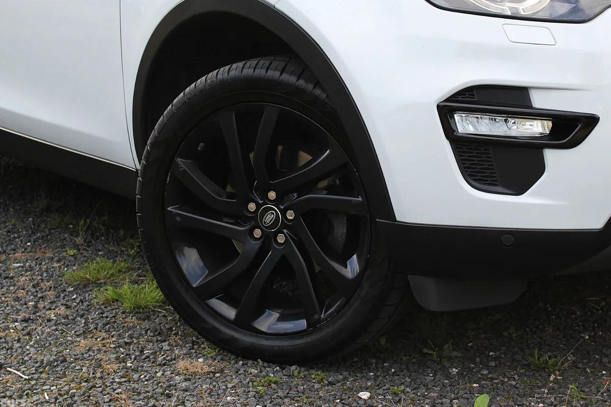 Land Rover Discovery Sport SUV, Diesel, 2017, White