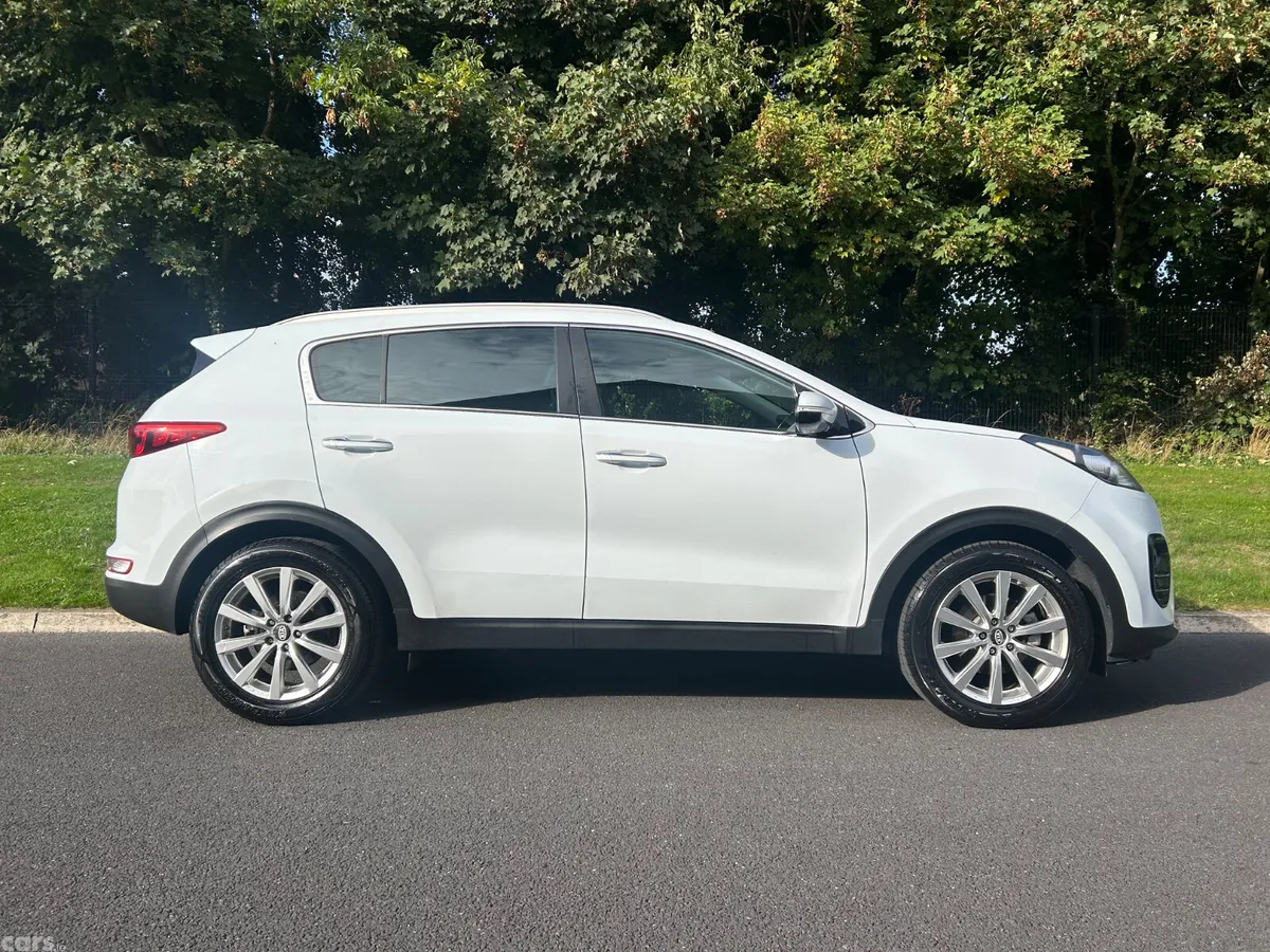 Kia Sportage SUV, Diesel, 2016, White
