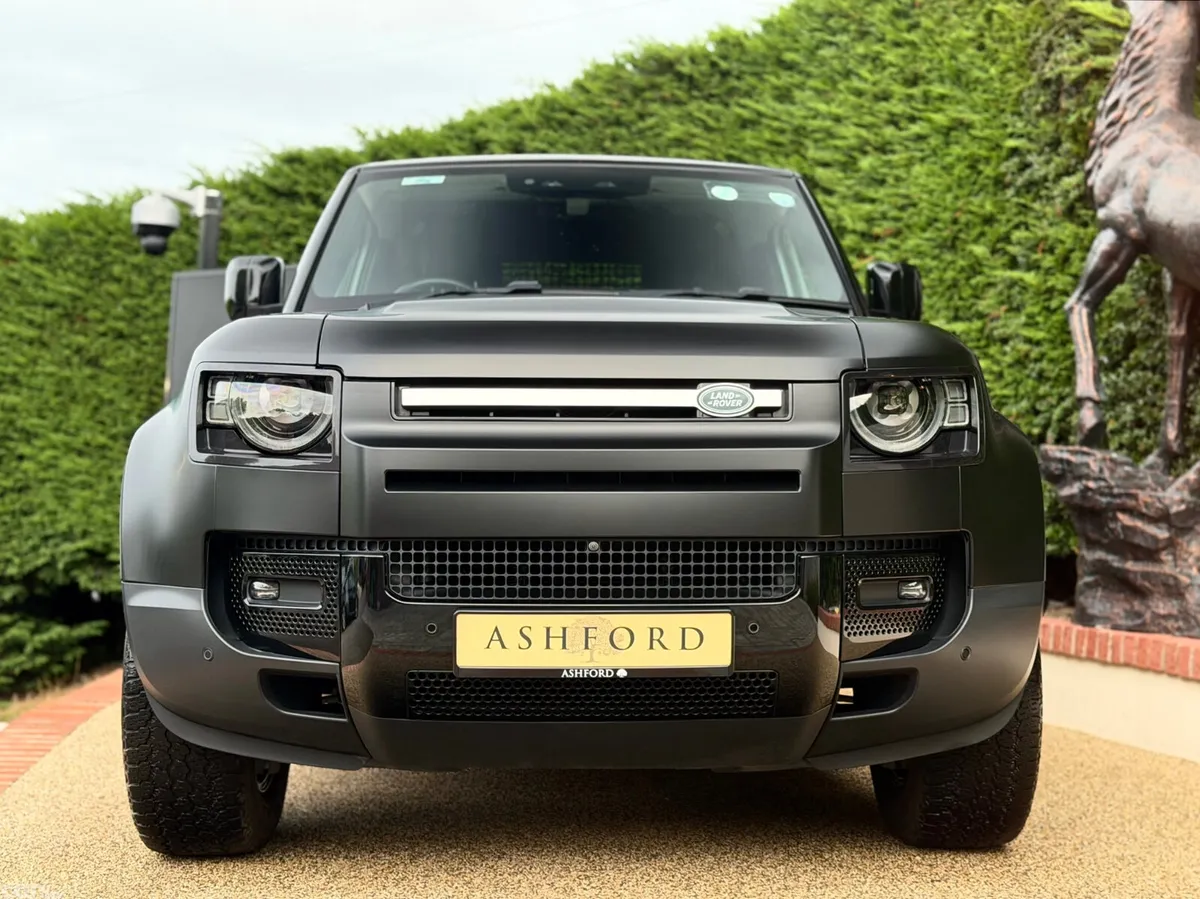 Land Rover Defender SUV, Diesel, 2023, White