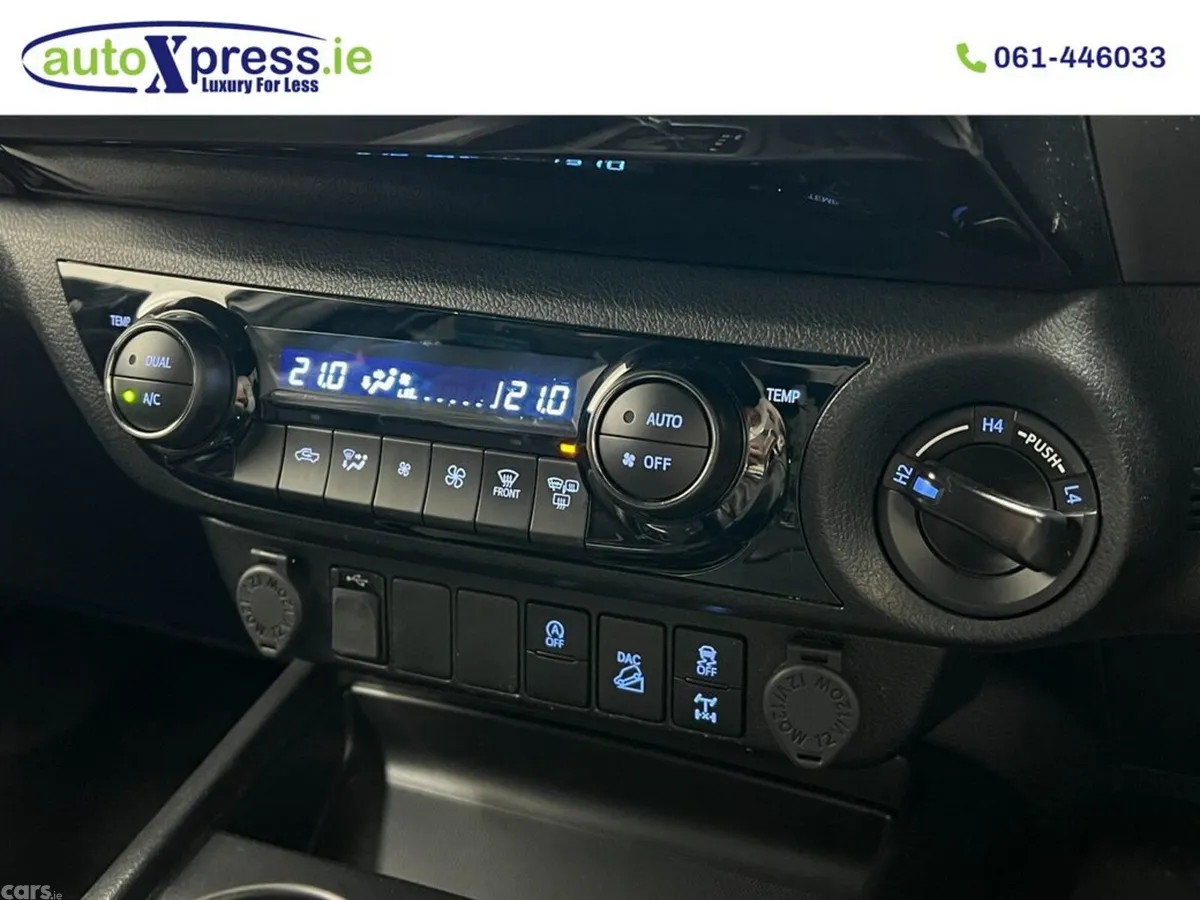 Toyota Hilux Pick Up, Diesel, 2023, White