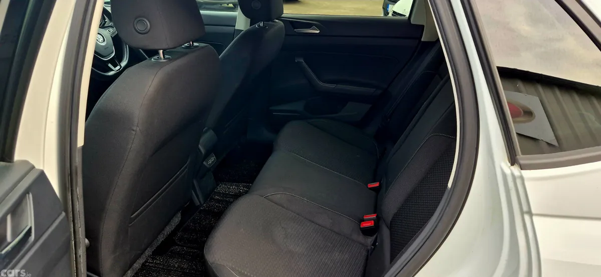 Volkswagen Polo Hatchback, Petrol, 2019, White