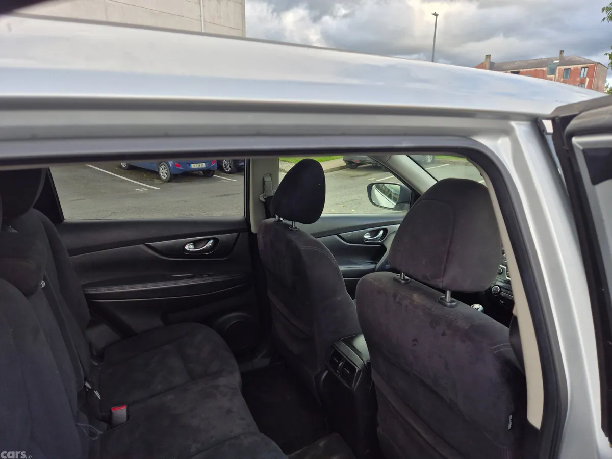 Nissan X-Trail SUV, Diesel, 2015, Silver