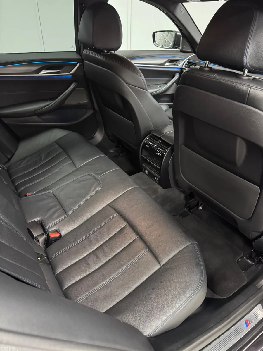 BMW 5-Series Saloon, Petrol Plug-in Hybrid, 2022, Grey