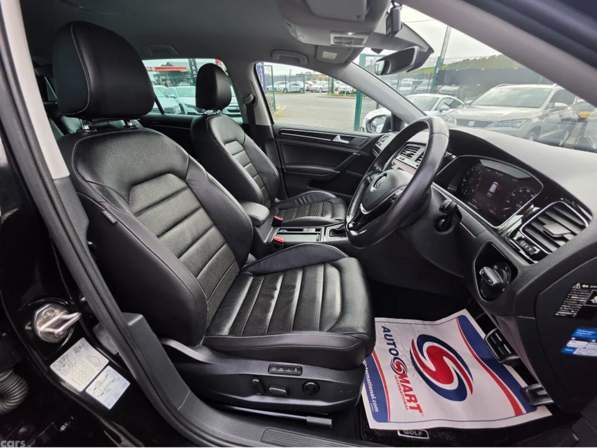 Volkswagen Golf Hatchback, Petrol, 2020, Black