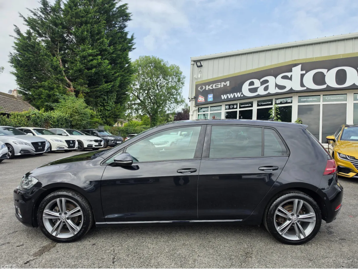Volkswagen Golf Hatchback, Petrol, 2020, Black