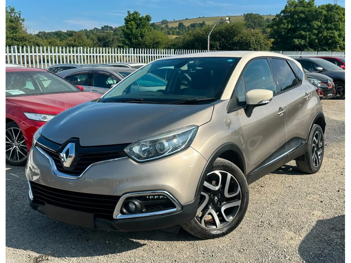 Renault Captur SUV, Petrol, 2017, Brown