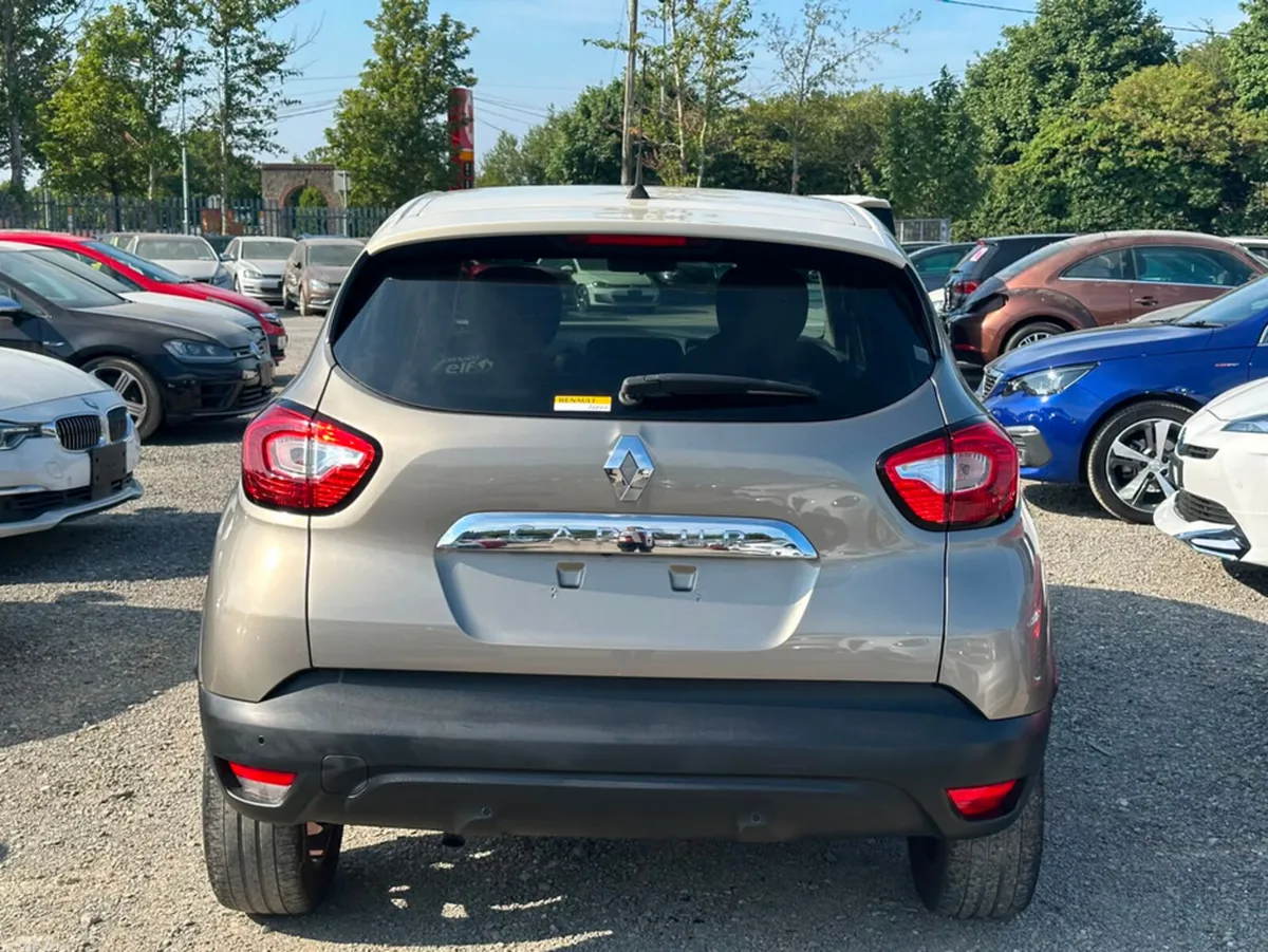 Renault Captur SUV, Petrol, 2017, Brown