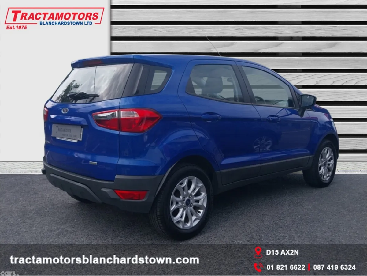 Ford EcoSport Hatchback, Petrol, 2017, Blue
