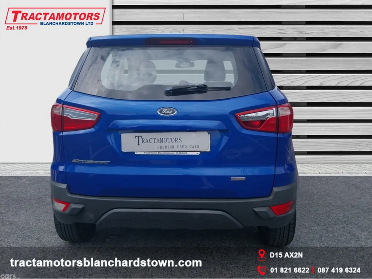 Ford EcoSport Hatchback, Petrol, 2017, Blue