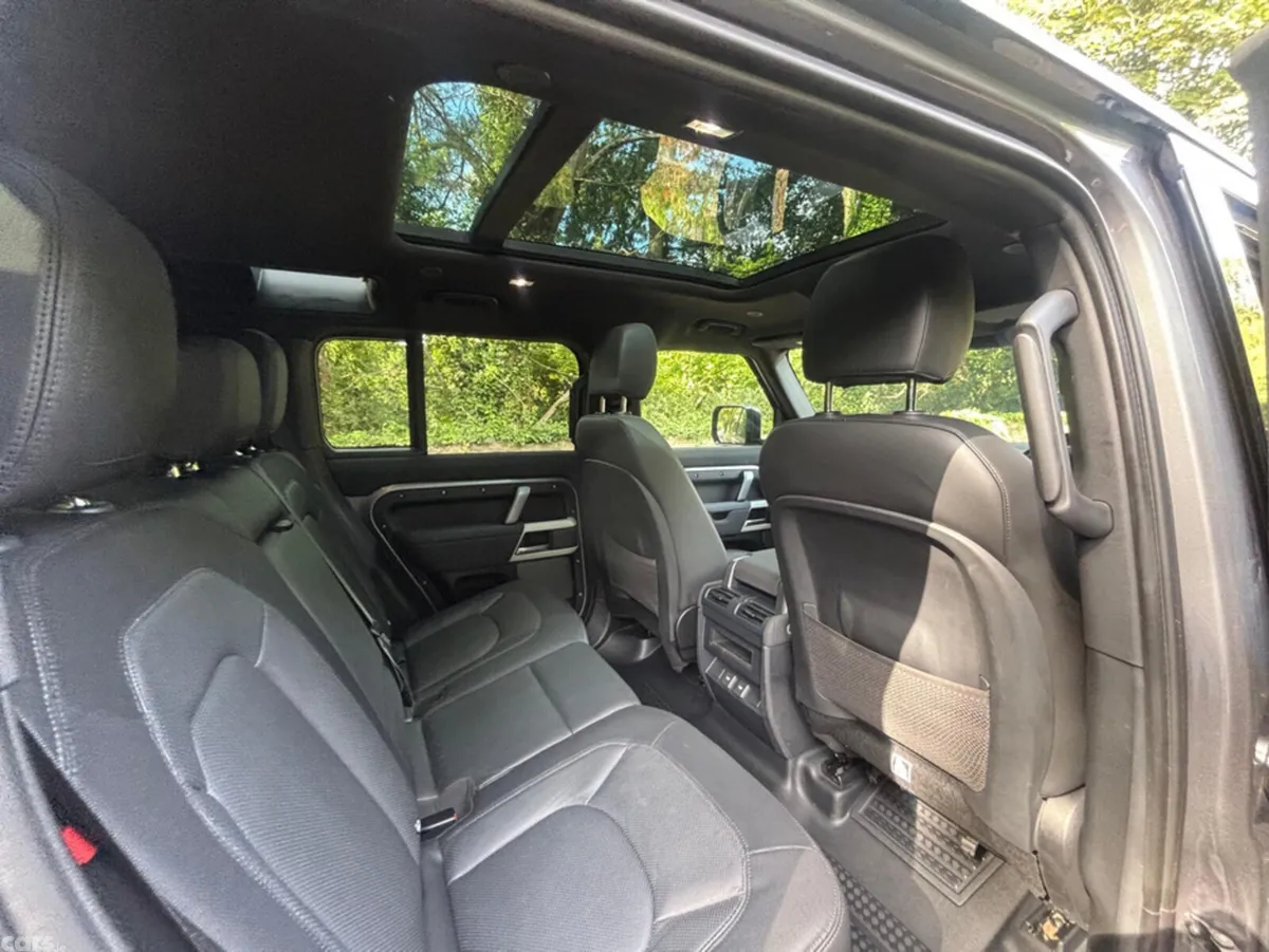 Land Rover Defender SUV, Petrol Plug-in Hybrid, 2023, Grey