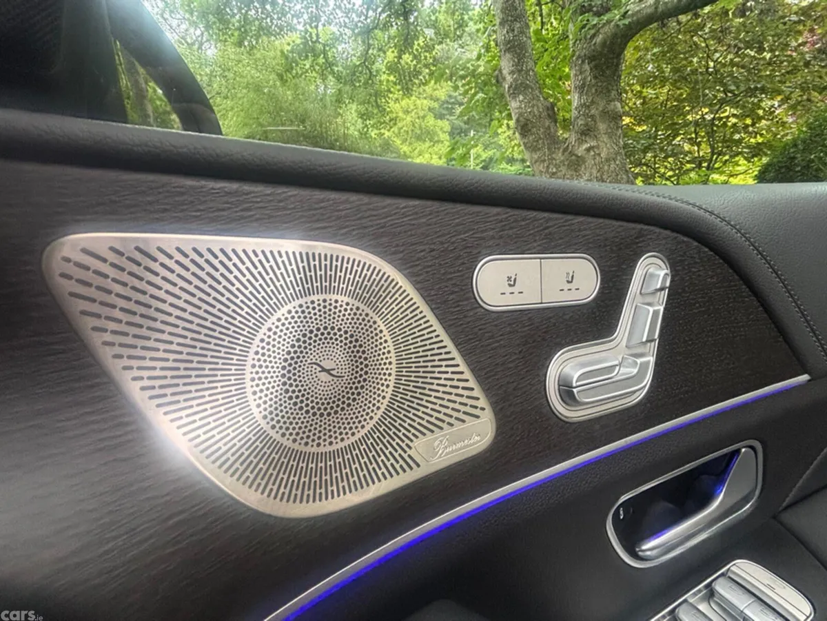 Mercedes-Benz GLE SUV, Diesel Plug-in Hybrid, 2022, White