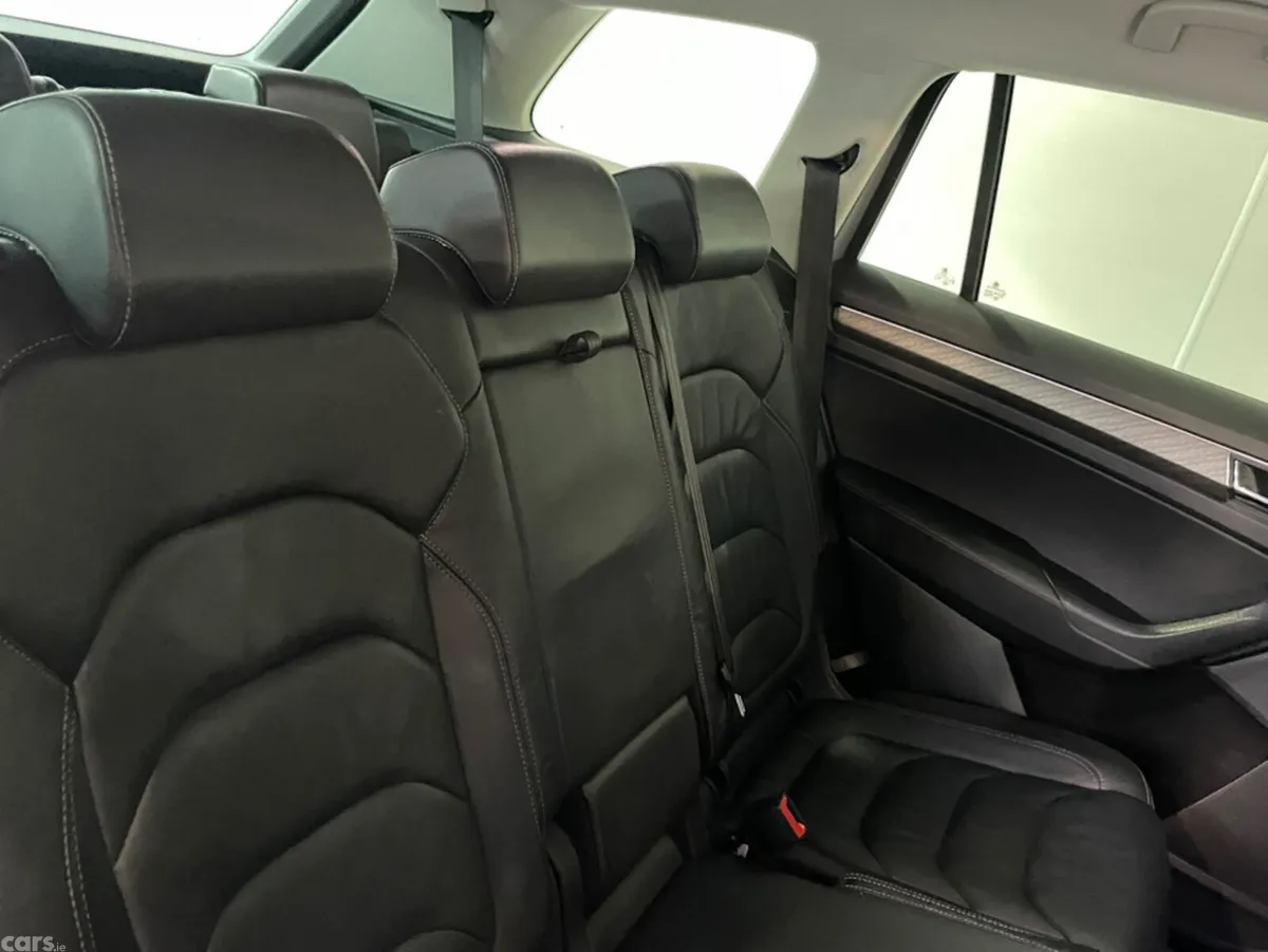 Skoda Kodiaq Estate, Diesel, 2022, Grey
