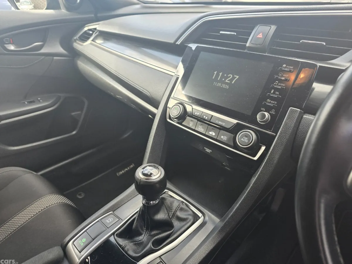 Honda Civic Hatchback, Petrol, 2021, Blue