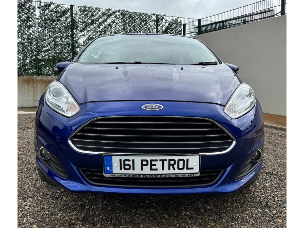 Ford Fiesta Hatchback, Petrol, 2016, Blue