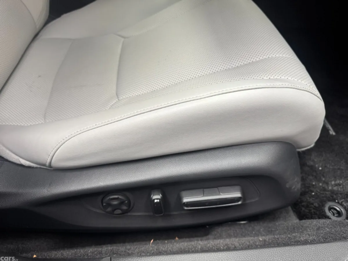 Honda Accord Saloon, Petrol Hybrid, 2025, Blue