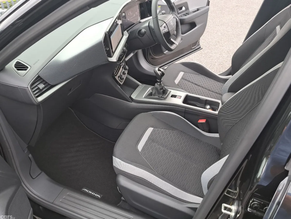 Opel Mokka SUV, Petrol, 2027, Black