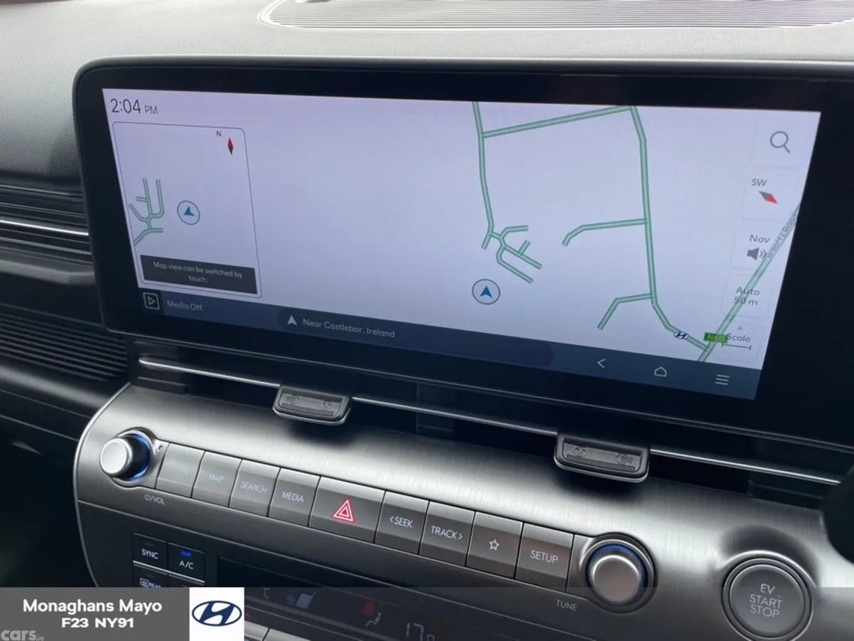 Hyundai KONA MPV, Electric, 2025, White