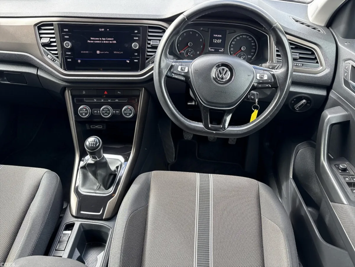 Volkswagen T-Roc Estate, Petrol, 2019, Blue