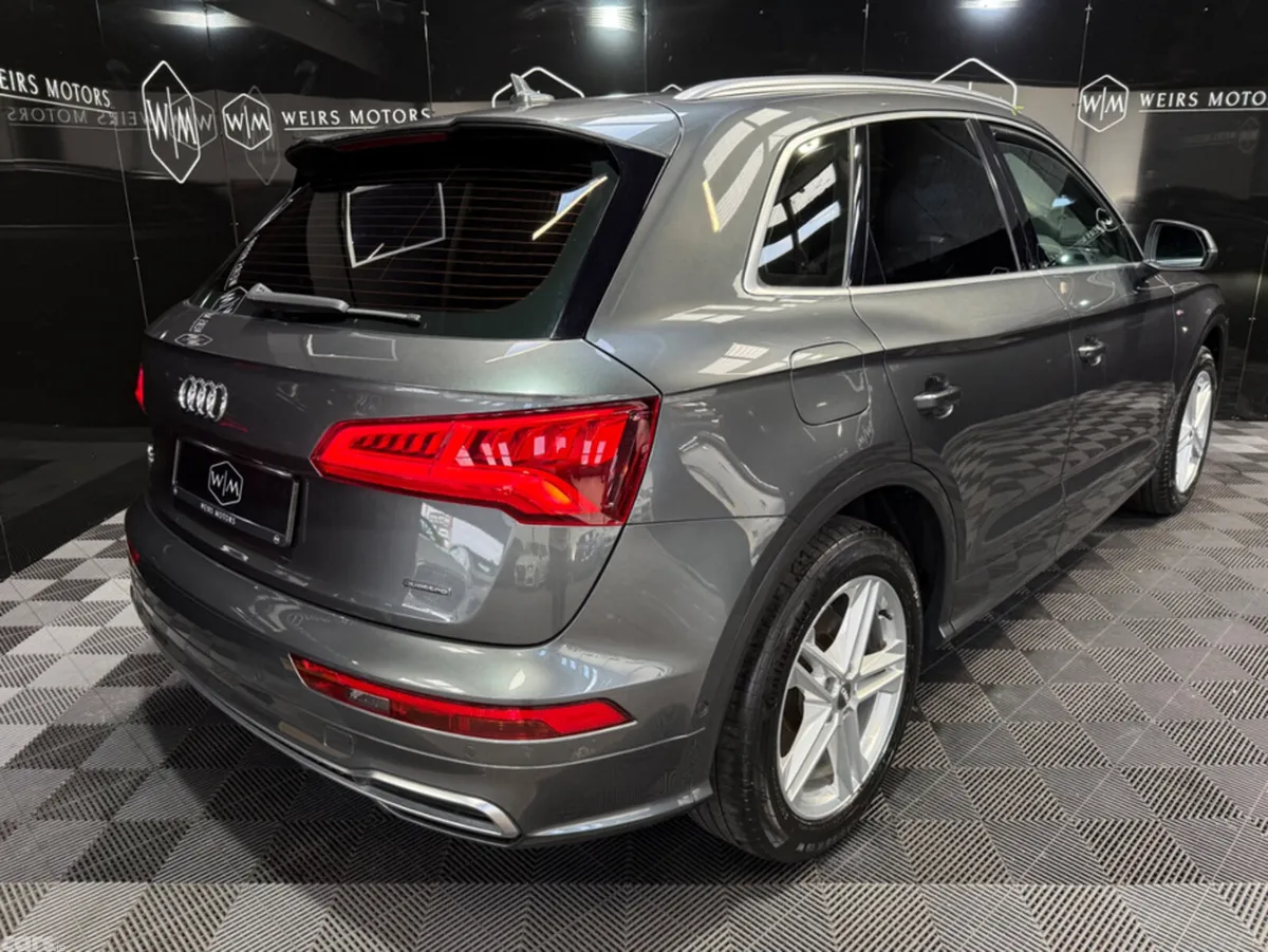 Audi Q5 MPV, Diesel, 2019, Grey