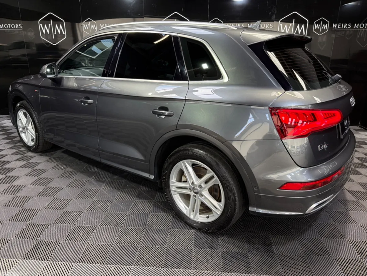 Audi Q5 MPV, Diesel, 2019, Grey