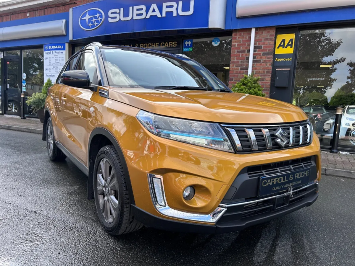 Suzuki Vitara SUV, Petrol, 2024, Gold