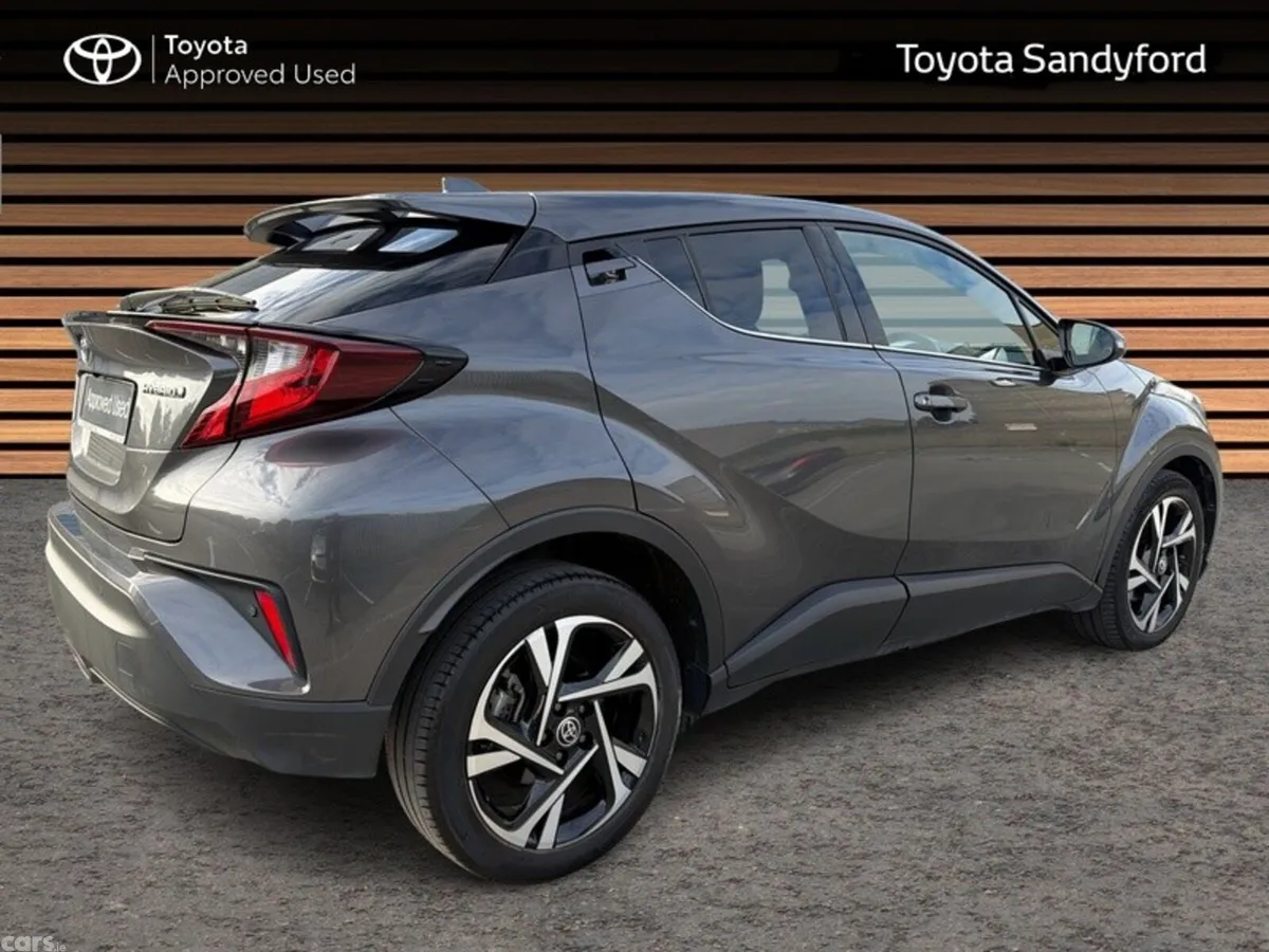 Toyota C-HR SUV, Petrol Hybrid, 2023, Grey