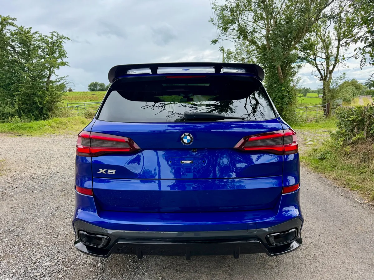 BMW X5 SUV, Diesel Hybrid, 2022, Blue