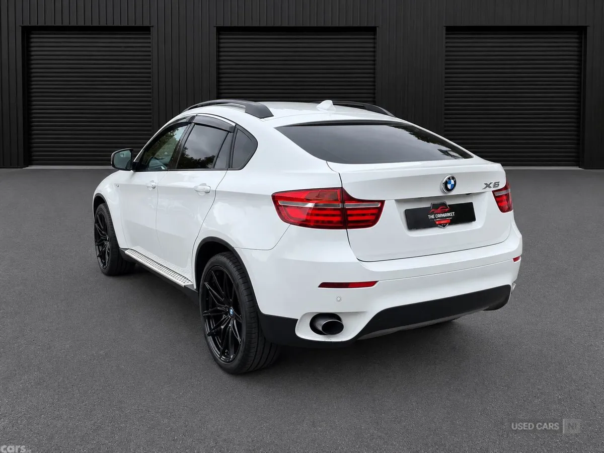 BMW X6 , Petrol, 2013, White