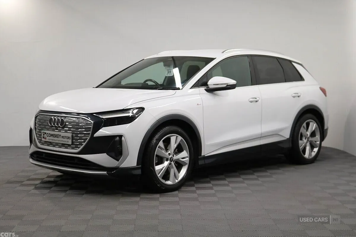Audi Q4 SUV, Electric, 2023, White