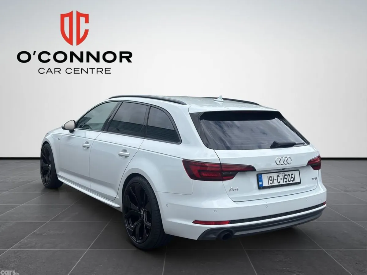Audi A4 Estate, Petrol, 2019, White