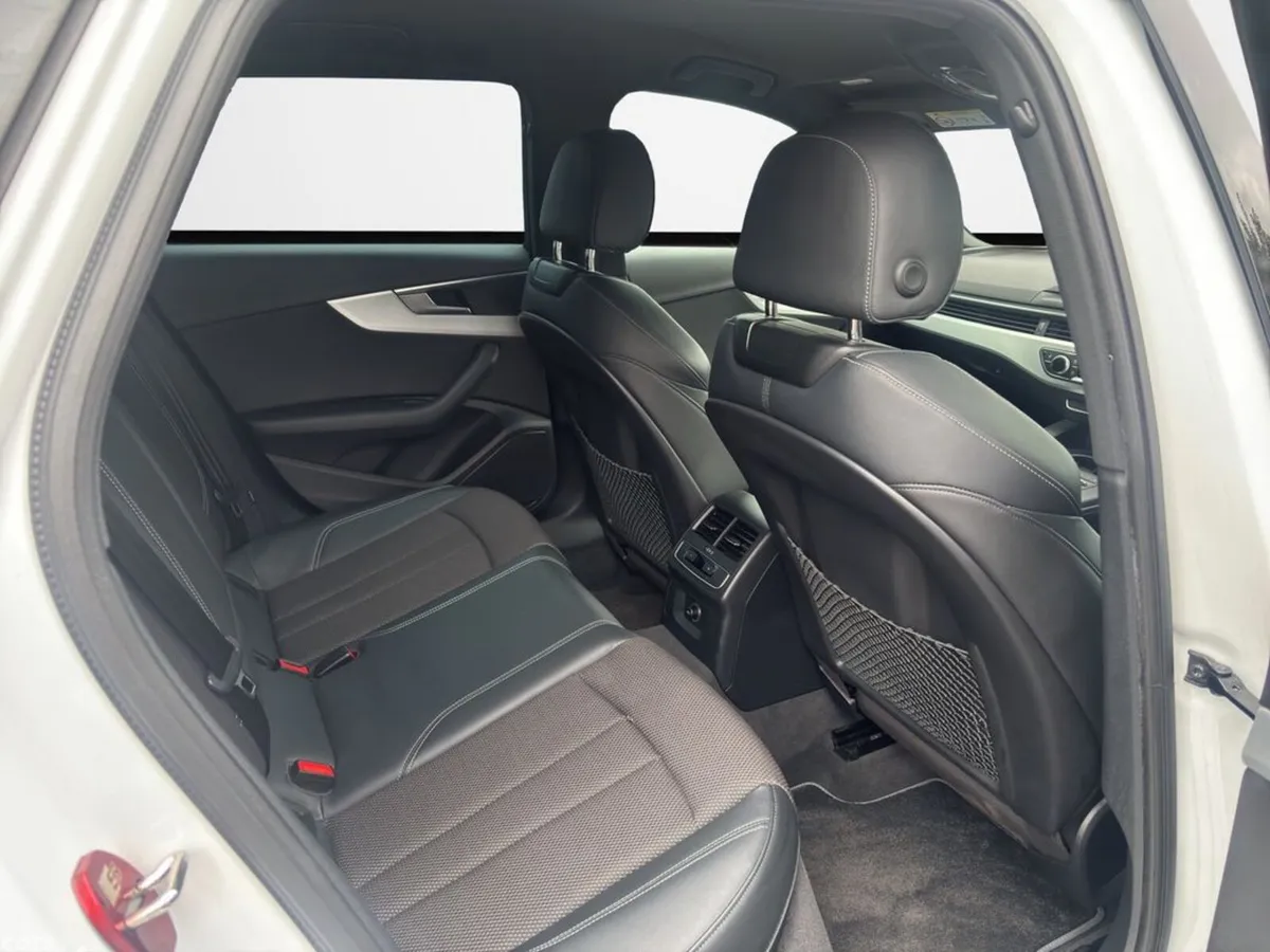 Audi A4 Estate, Petrol, 2019, White