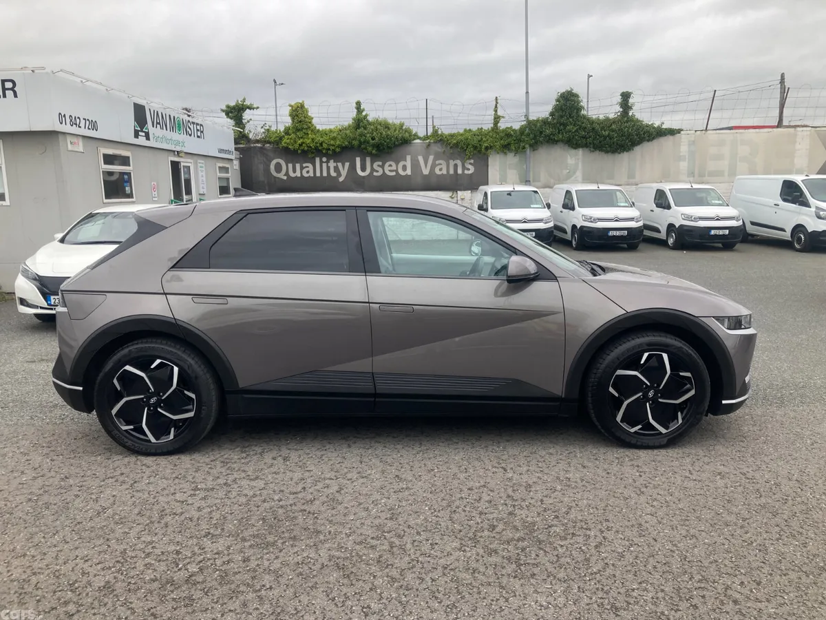 Hyundai IONIQ 5 MPV, Electric, 2022, Green