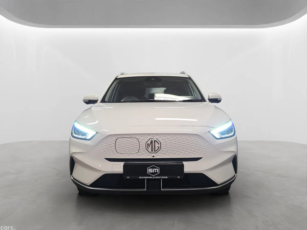 MG ZS SUV, Electric, 2024, White