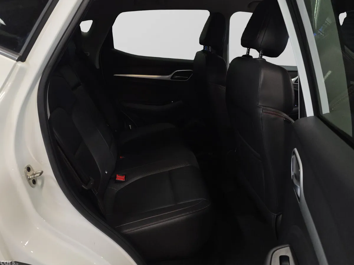MG ZS SUV, Electric, 2024, White