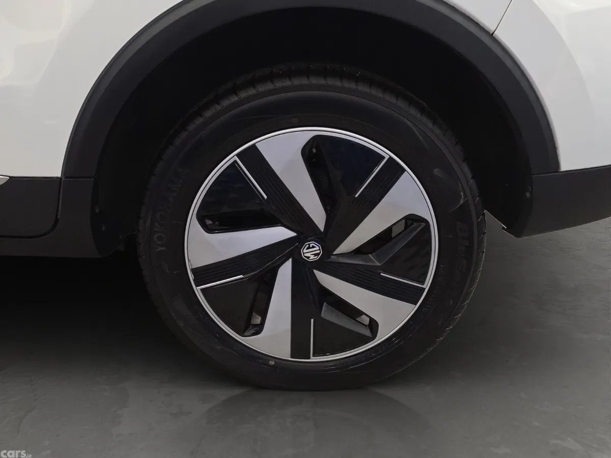 MG ZS SUV, Electric, 2024, White