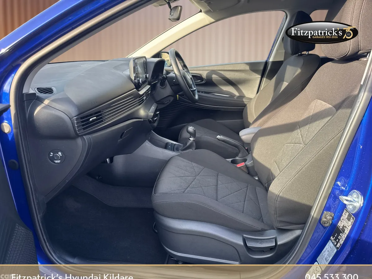 Hyundai Bayon Hatchback, Petrol, 2024, Blue