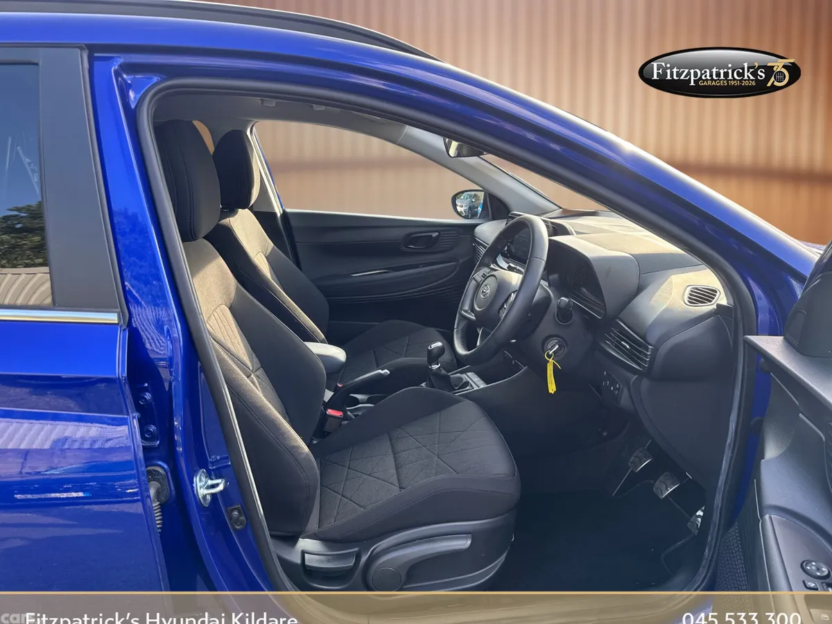 Hyundai Bayon Hatchback, Petrol, 2024, Blue