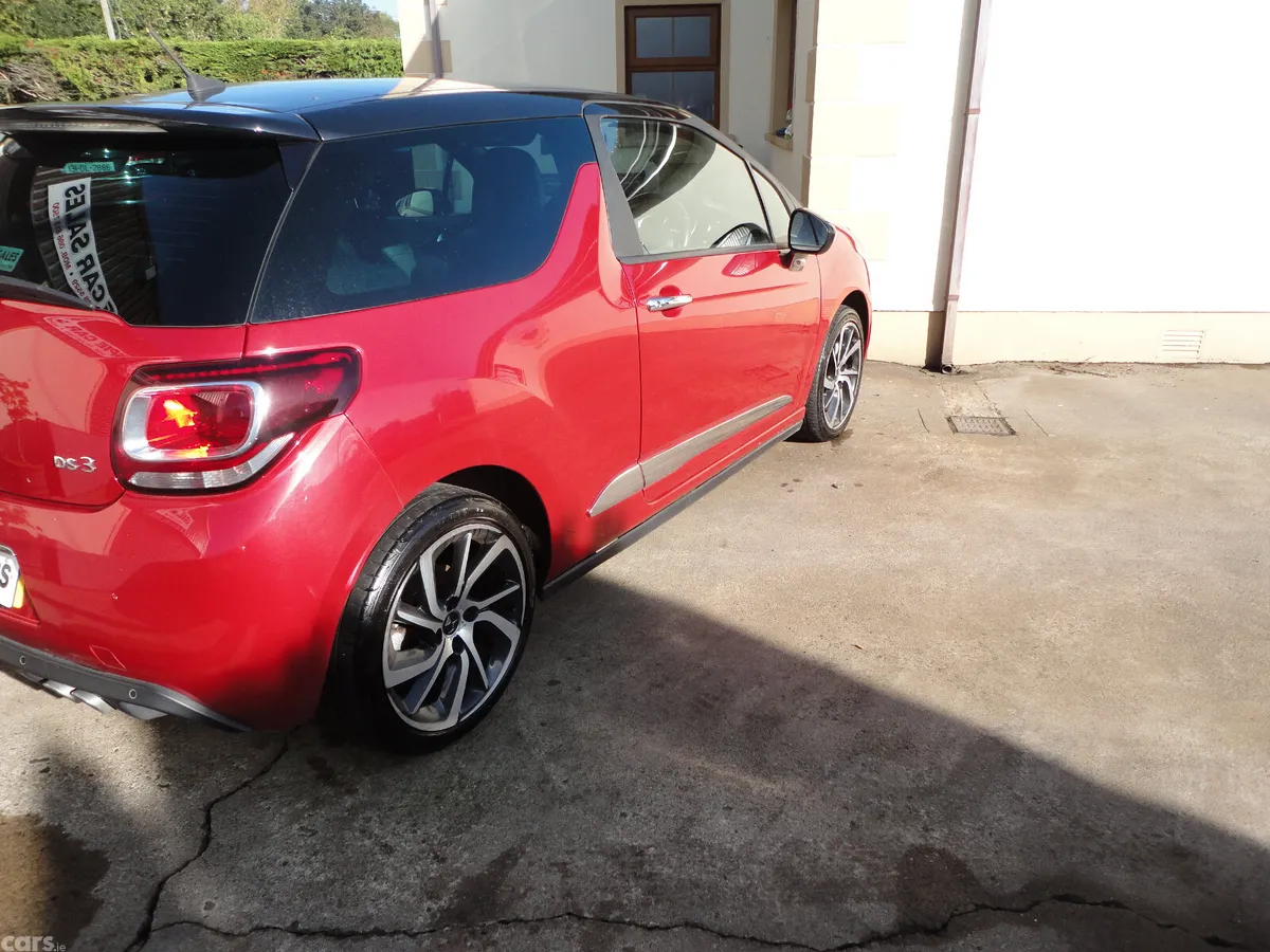 DS Automobiles DS 3 Hatchback, Diesel, 2016, Red