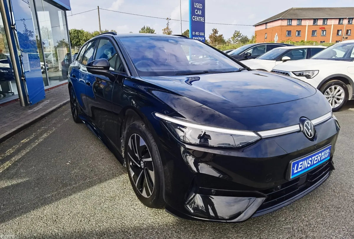 Volkswagen ID.7 Estate, Electric, 2024, Black