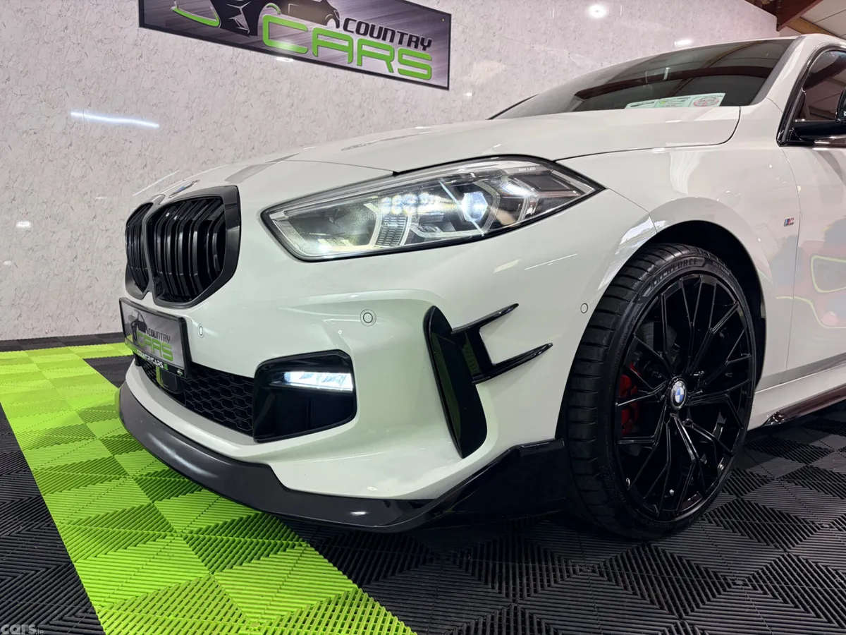 BMW 1-Series Hatchback, Diesel, 2020, White