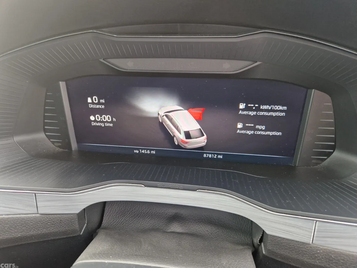 Skoda Superb Estate, Petrol Hybrid, 2023, Blue