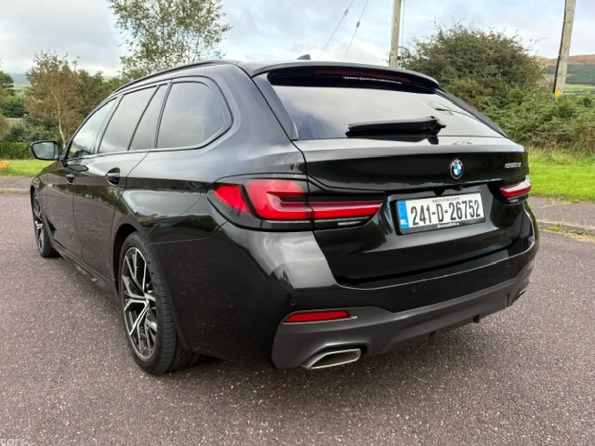 BMW 5-Series Estate, Diesel, 2024, Black